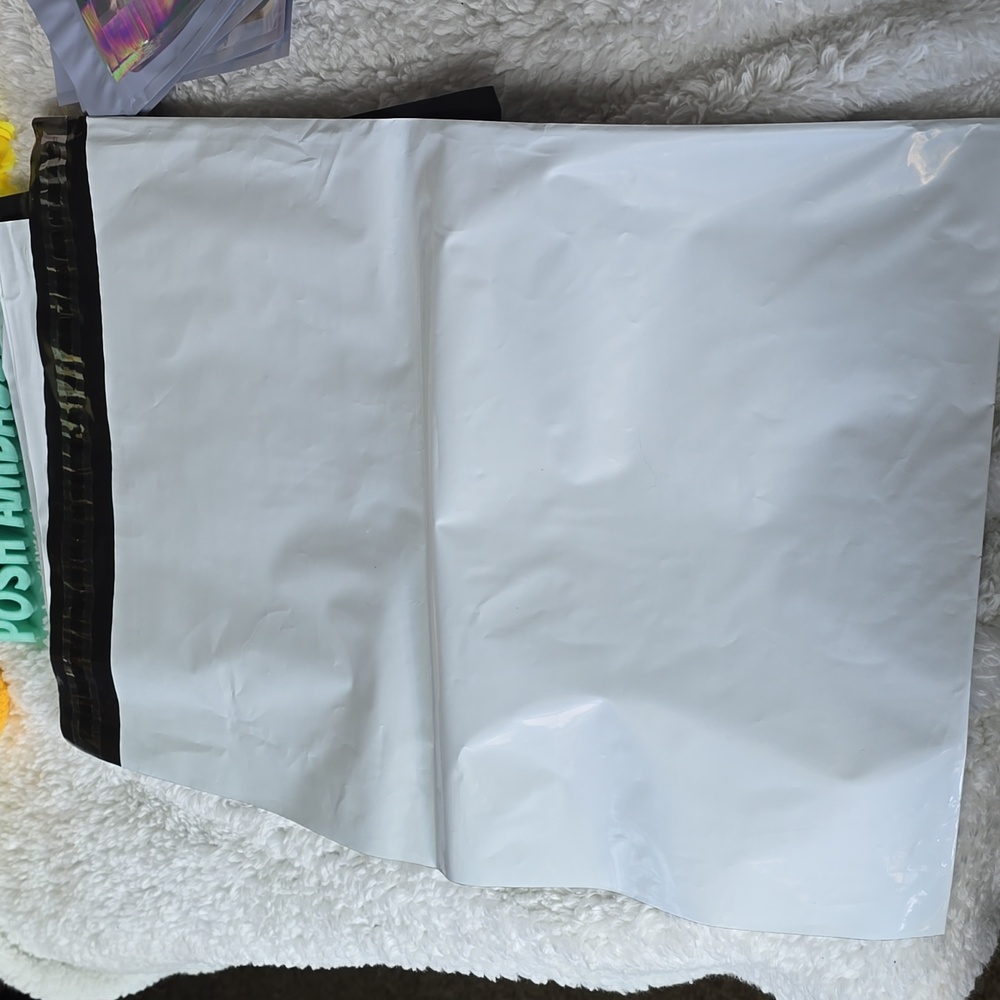 Sellers SHIPPING BUNDLE Poly Mailers, Resealable Pouchs, Stickers, Cards - Picture 7 of 8